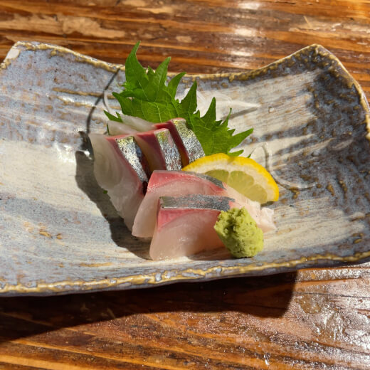 かぐら　シマアジ刺身